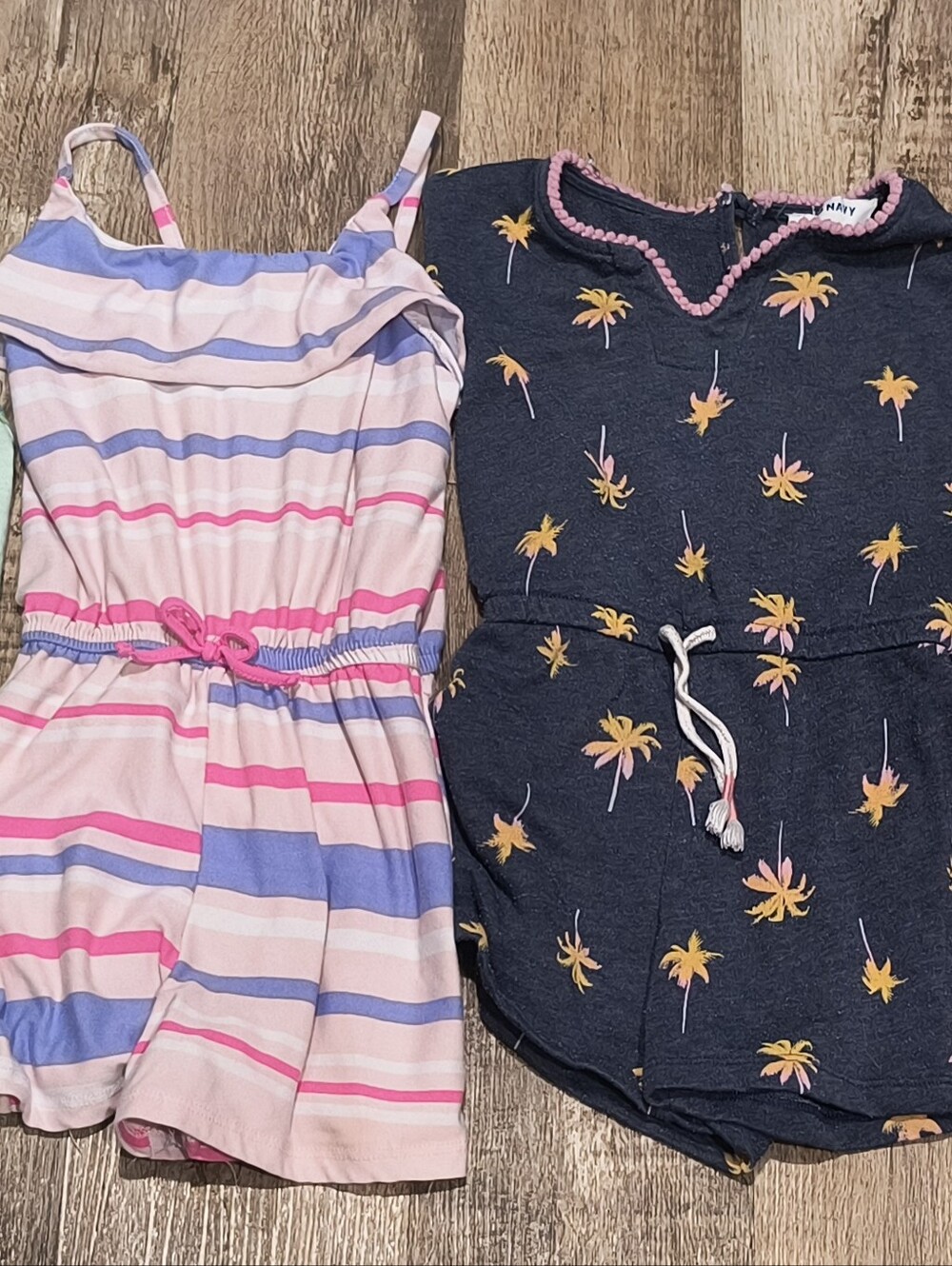 Girls Rompers - Picture 3 of 3